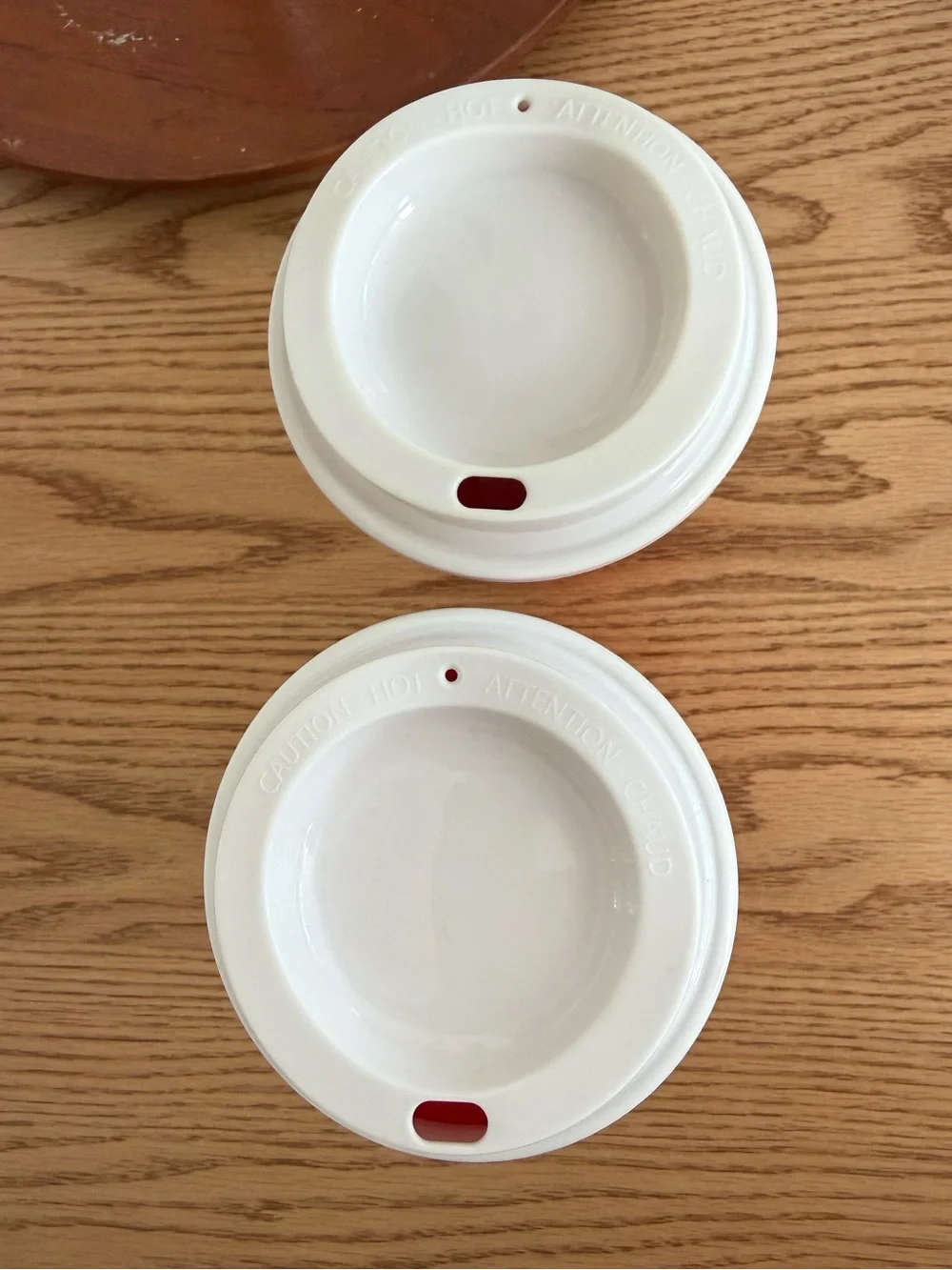 Starbucks Red Holiday Reusable Cups with White Lids (Set of 2)